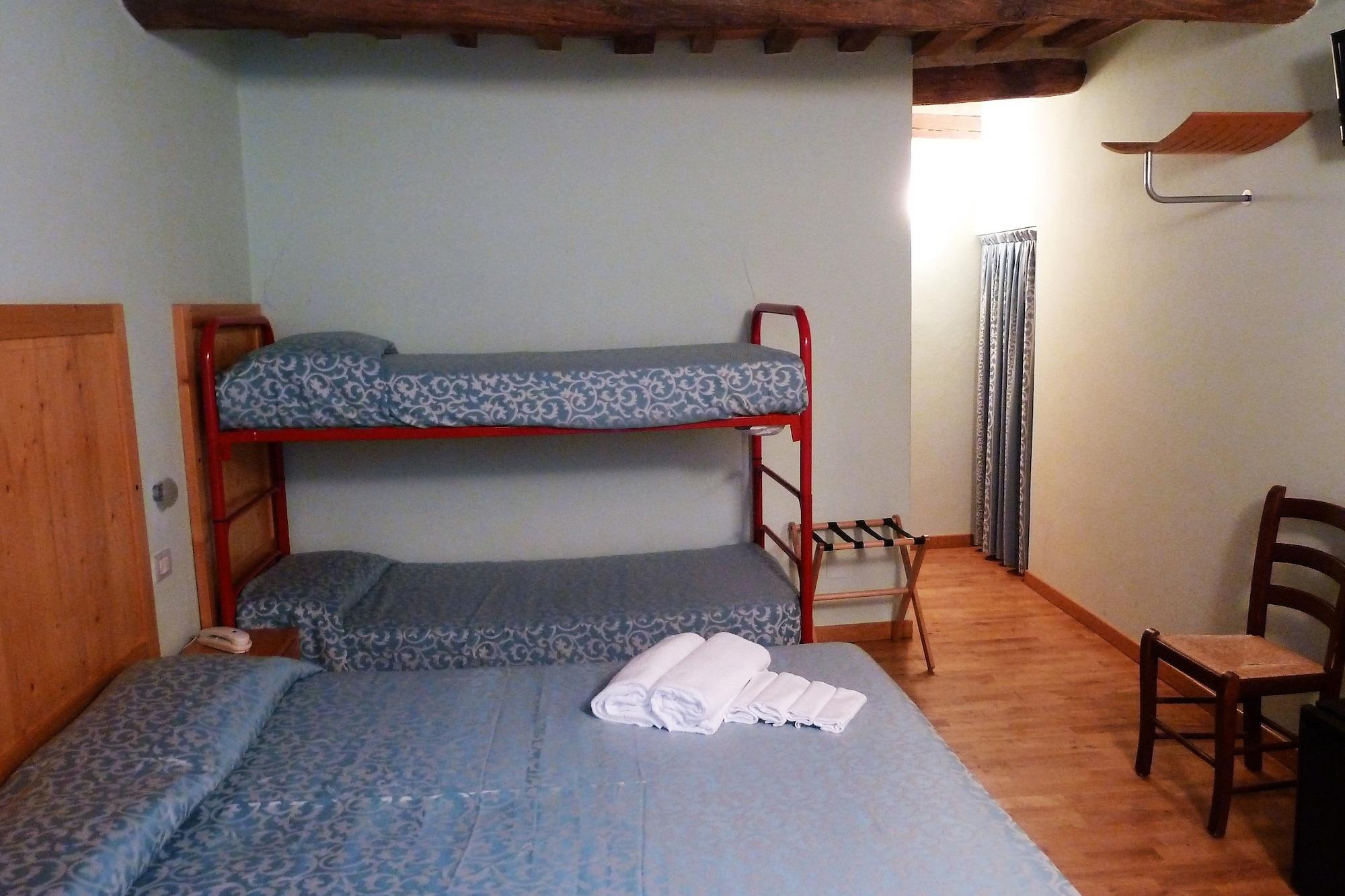 Hotel Tre Ceri 구비오 외부 사진